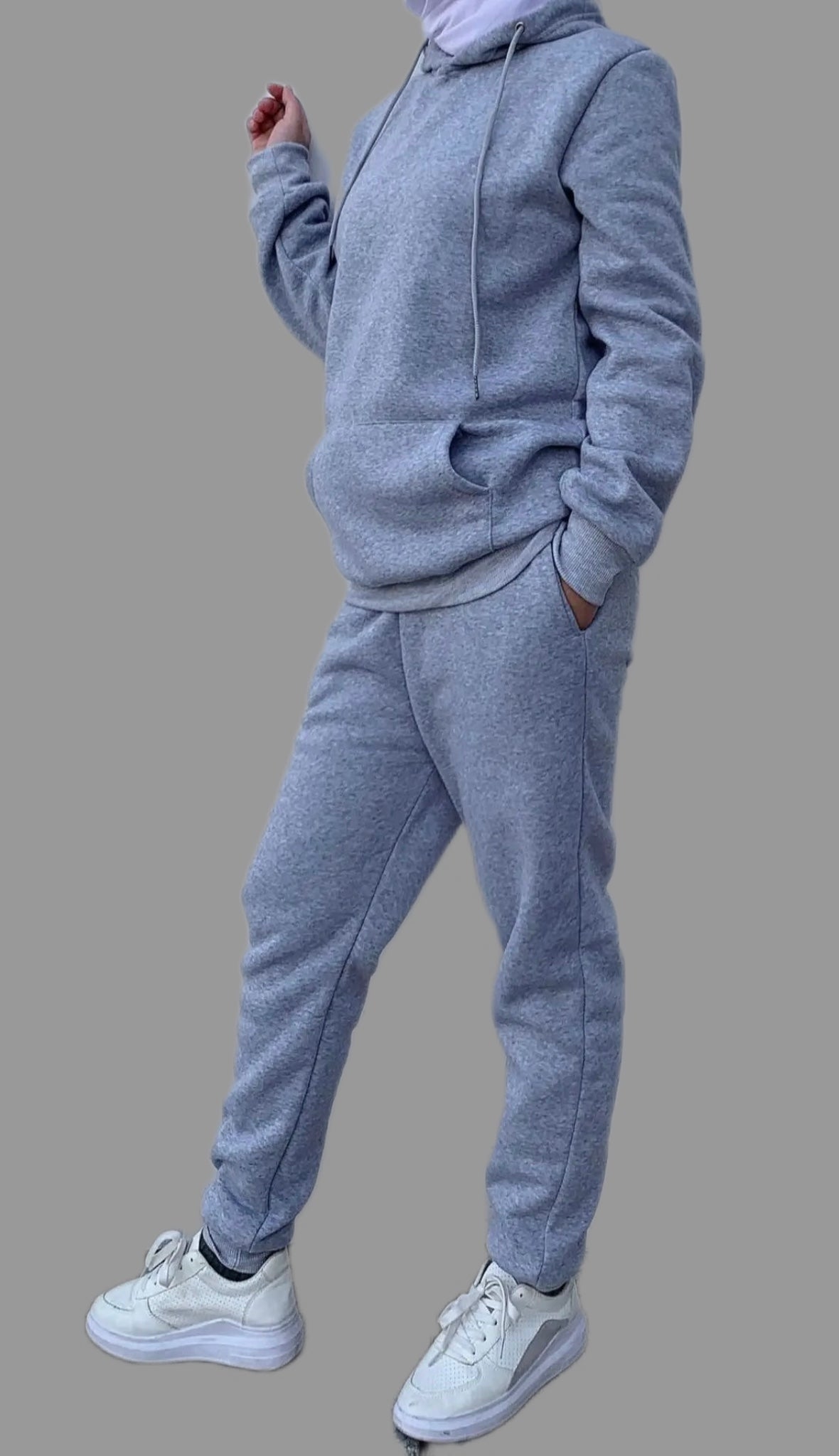 Hooded Sports Outfit