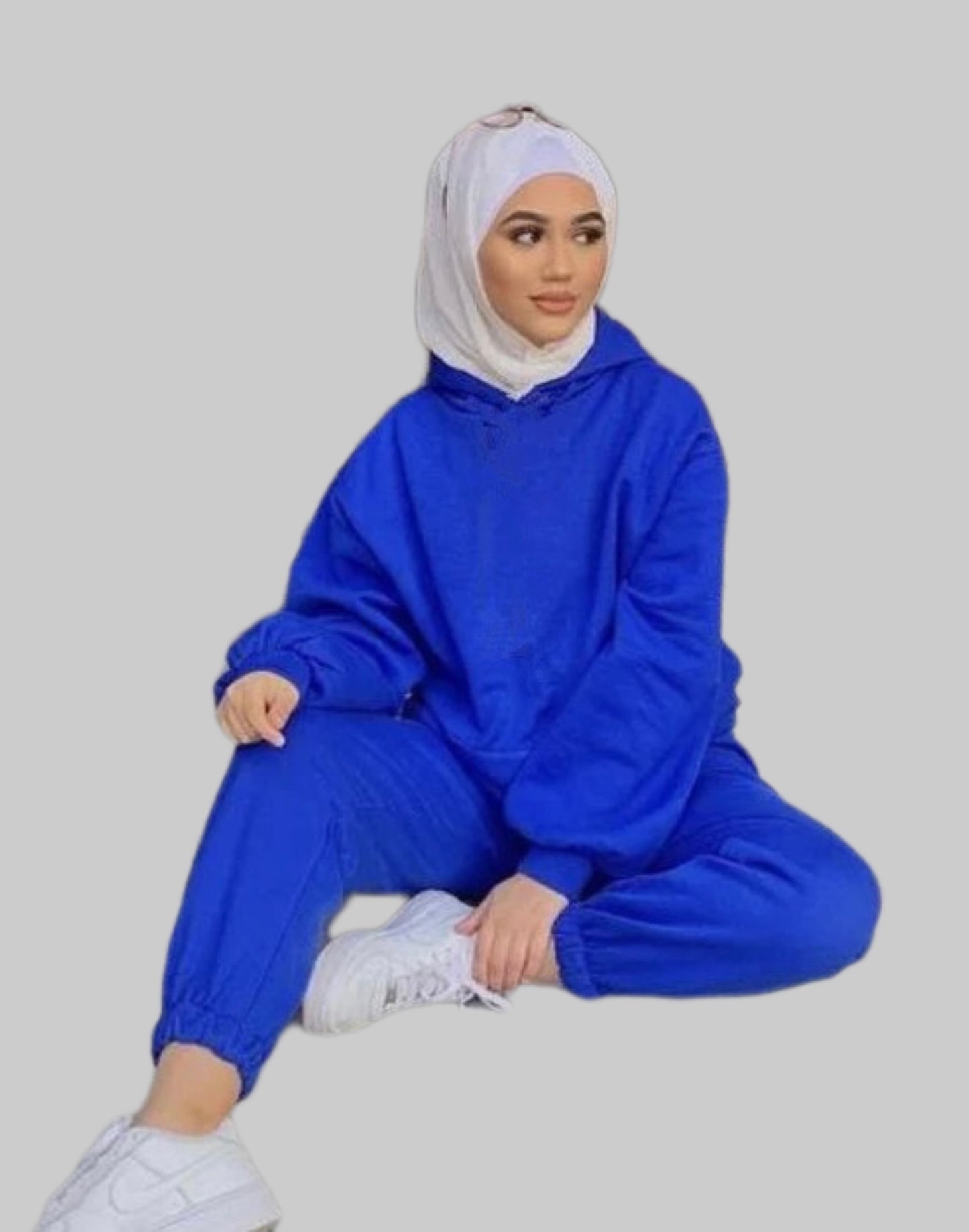 Hooded Sports Outfit